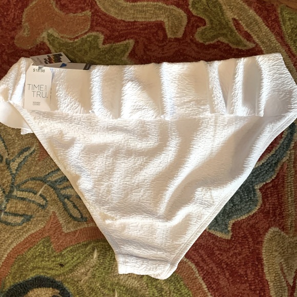 Women’s XL Time and Tru White Bikini Bottoms - Picture 5 of 5